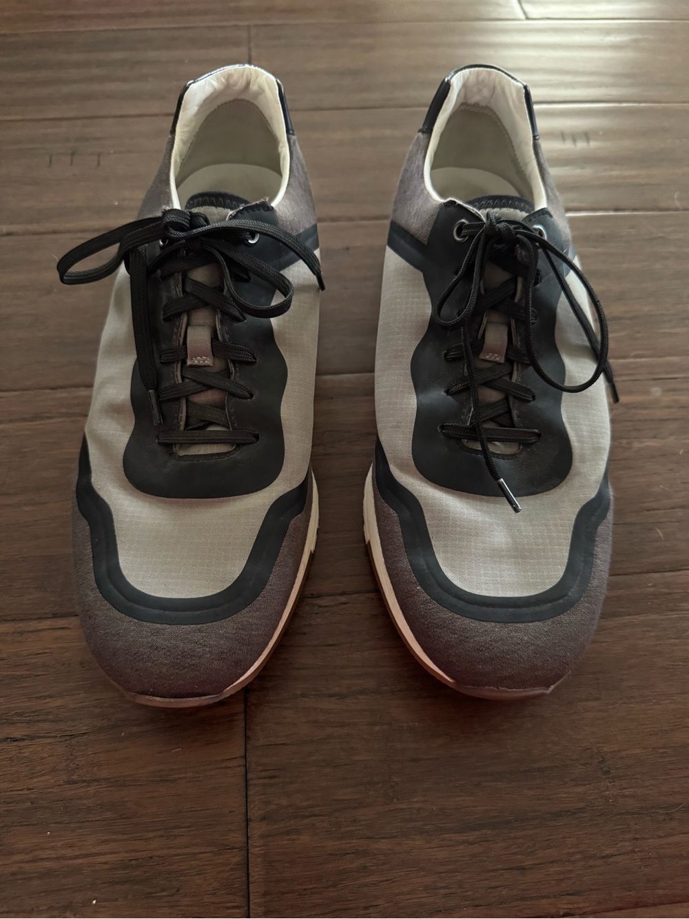 Vince Men's Sneakers in Gray, Black